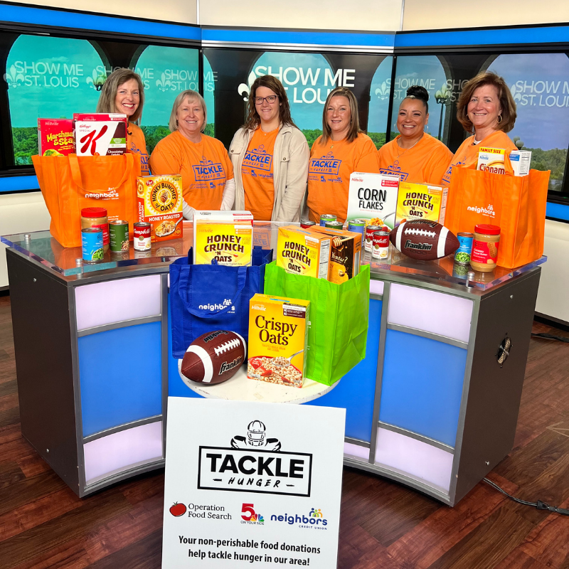 Neighbors Credit Union Tackle Hunger community event